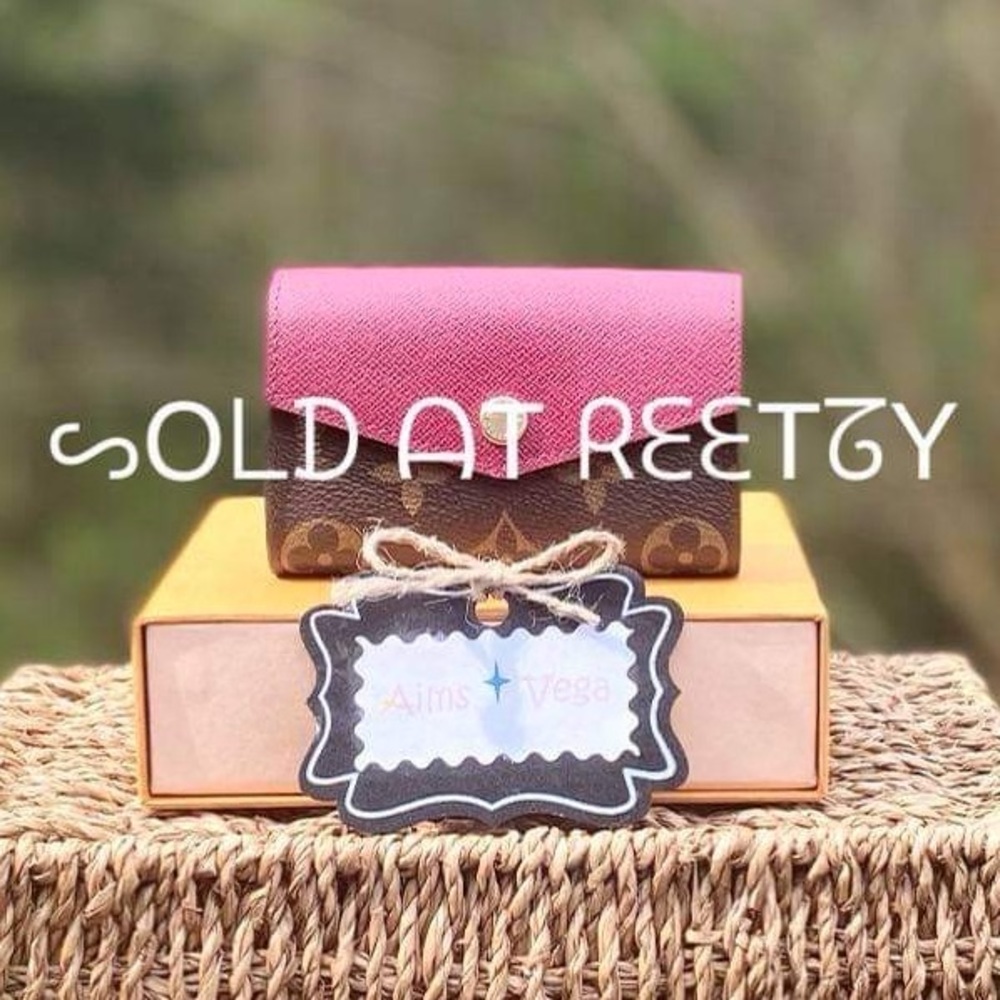 Louis Vuitton Sarah Monogram Multicartes